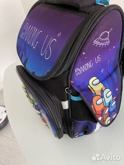 Рюкзак школьный для мальчика начальная школа