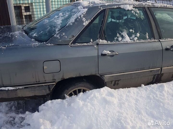 Audi 200 2.2 МТ, 1985, битый, 281 000 км