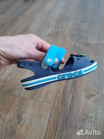 Сандали crocs c7