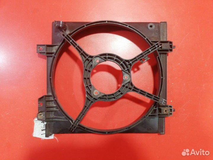 Диффузор радиатора Subaru Legacy BH5 EJ201