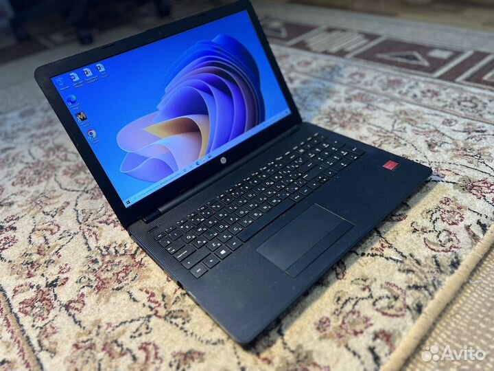 Мощный Ноутбук HP Amd A6-9220/6гб/R5 M330