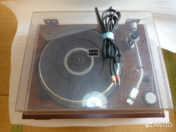 Проигрыватели винила Victor JL- B31, В37 и -В41II