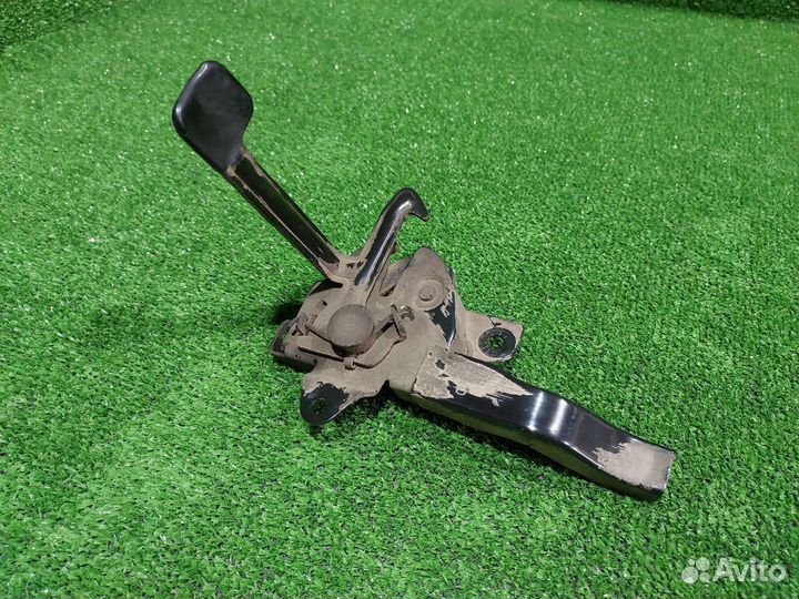 Замок капота Ssangyong Actyon New