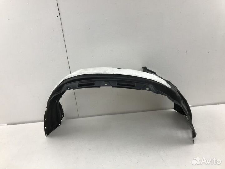 Подкрылок передний правый Lexus GX 2