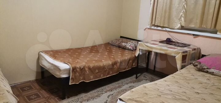 Комната 16 м² в 5-к., 1/2 эт.