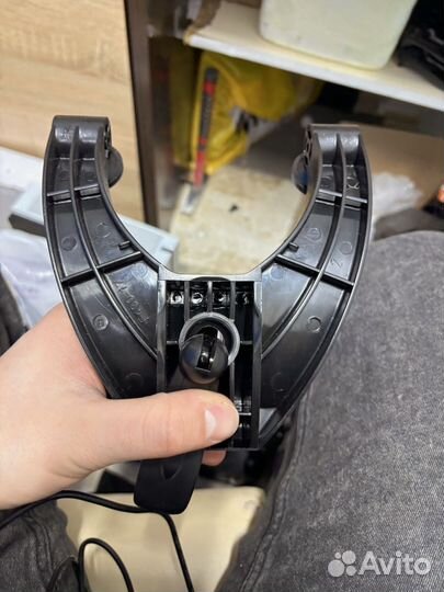 Крепокние для thrustmaster