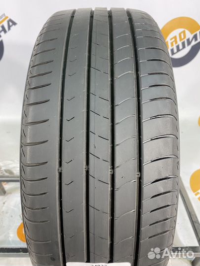 Kumho Ecsta HS51 215/55 R18 100V