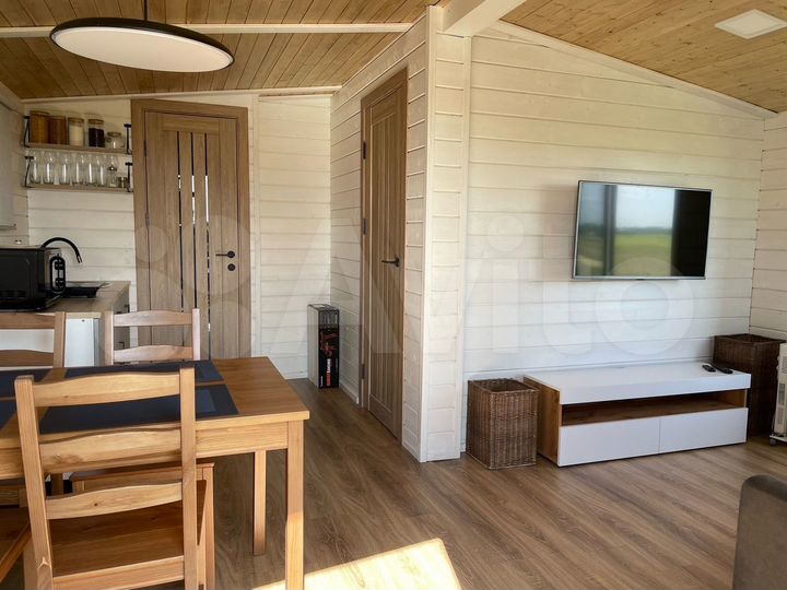 Дом 30 м² на участке 7 сот.