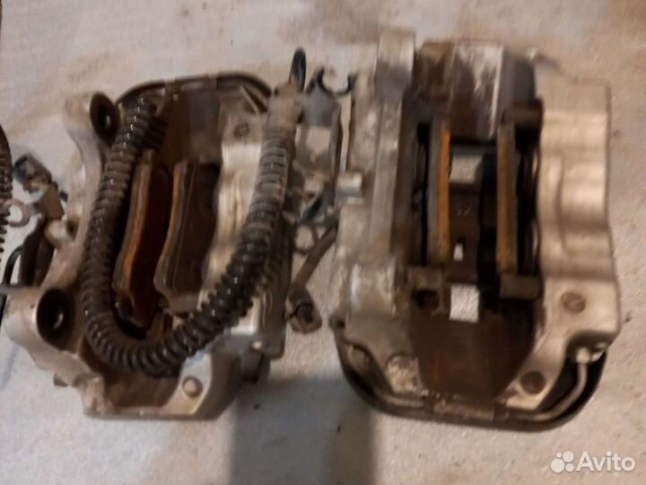 Тормозные суппорты задние Porsche Cayenne