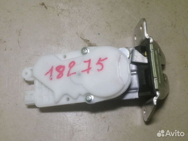 Замок багажника Mitsubishi Asx