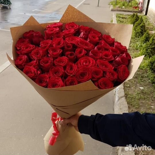 51 роза букет красные