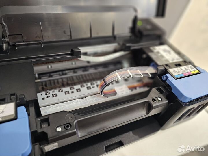 Цветной принтер Canon G1410