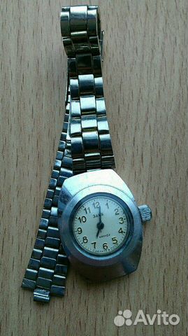 Часы заря, слава