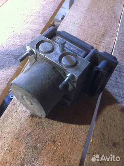 Блок ABS (насос) Ниссан Примера П12 Primera P12