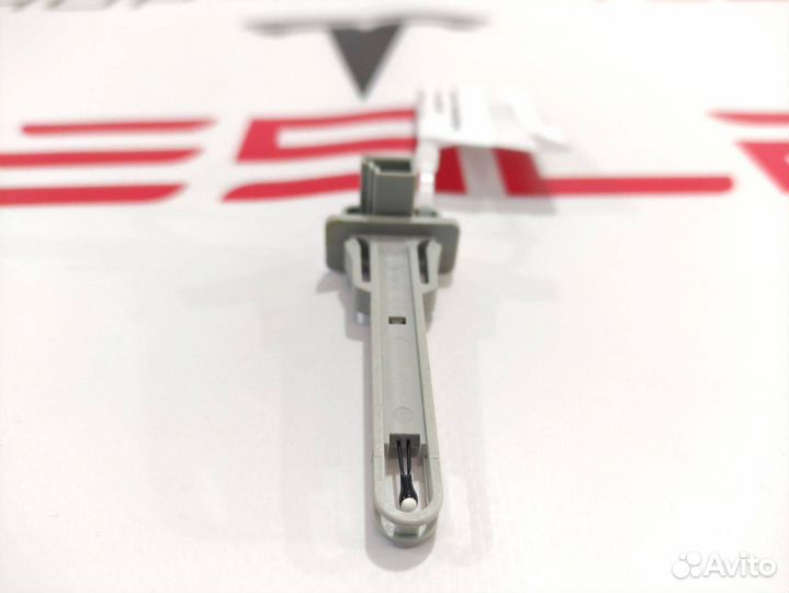 Датчик температуры печки (valeo) Tesla Model 3