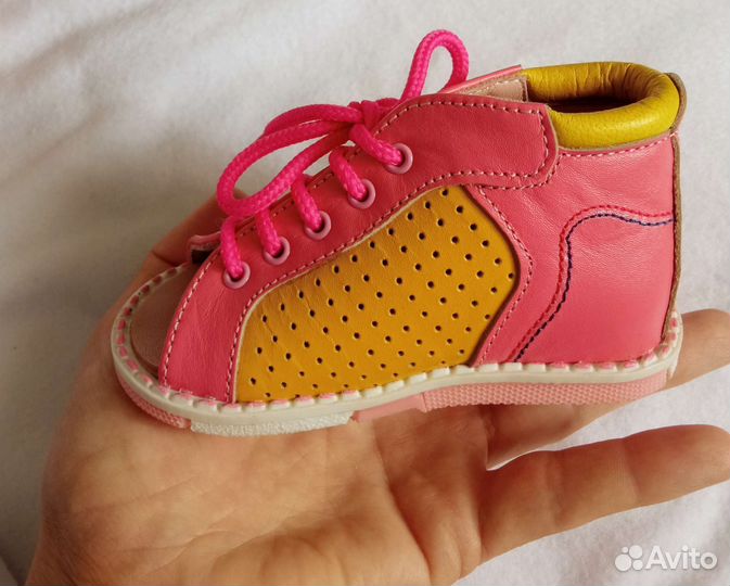 Сандалии таши орто новые