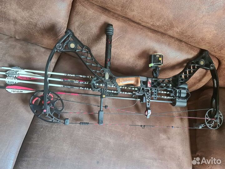 Блочный лук Mathews Z7