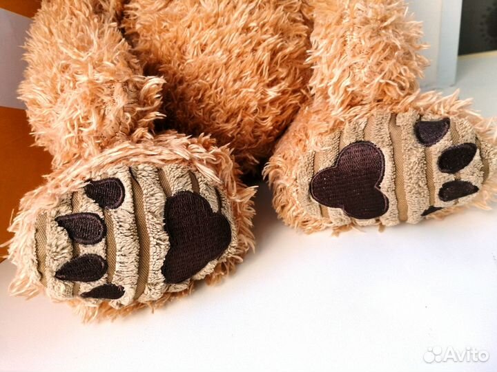 Мягкие игрушки: Винни Пуx, и др медведи