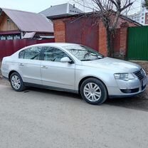 Volkswagen Passat 1.8 AMT, 2010, 288 000 км, с пробегом, цена 710 000 руб.