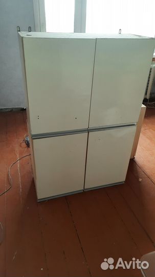 Кухонные навесные шкафы