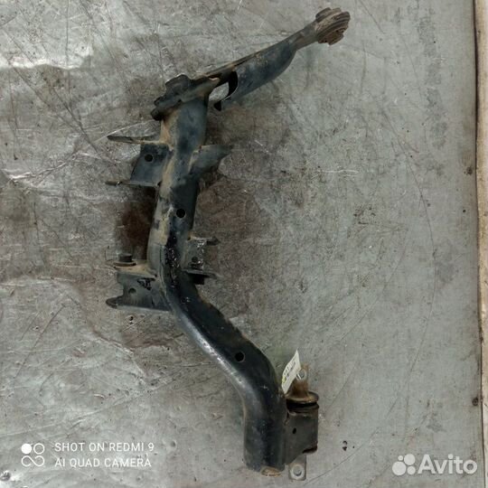 Рычаг продольный задний левый Honda Cr-V 3