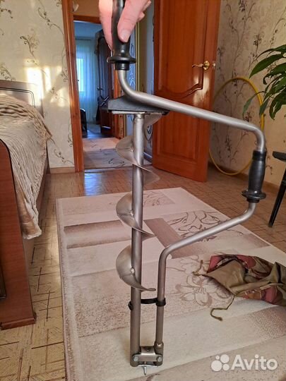 Ледобур титановый 130