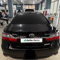 Toyota Camry 2.5 AT, 2016, 210 000 км