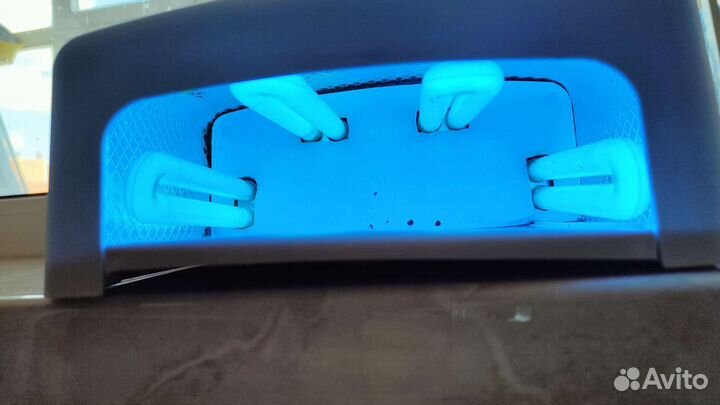 Уф лампа для ногтей