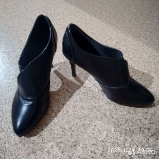 Ботильоны, размер 40 (подходят на 39), новые