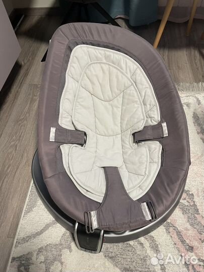 Шезлонг nuna leaf качалка детская