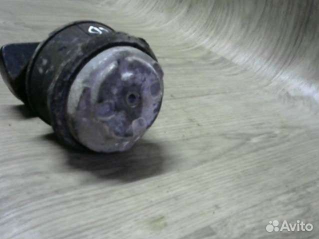 Подушка двигателя Mercedes-Benz C W203