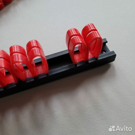 Настенный держатель для инструментов