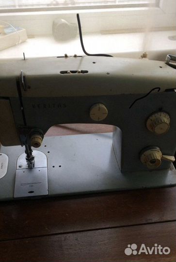 Швейная машина Veritas