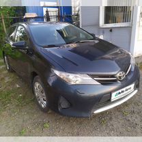 Toyota Auris 1.3 MT, 2013, 186 000 км, с пробегом, цена 1 050 000 руб.