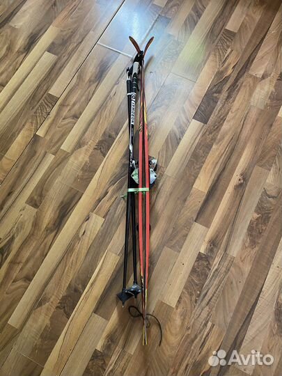 Беговые лыжи