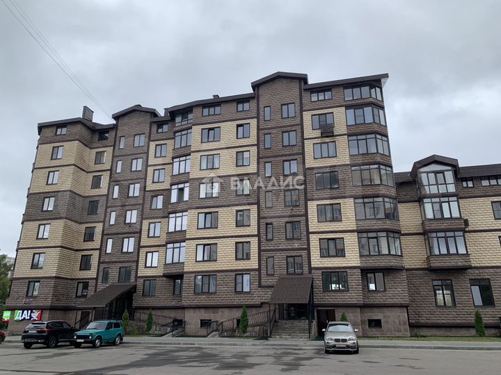 Апартаменты-студия, 66 м², 4/7 эт.