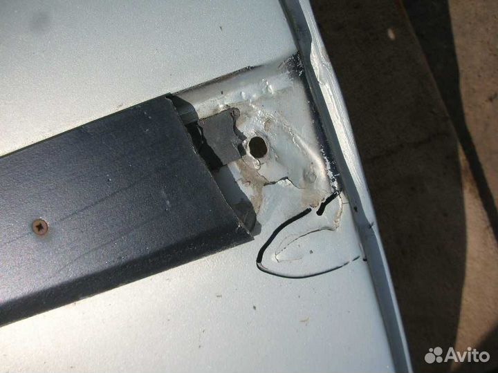 Дверь задняя правая Renault Clio/Symbol 1998-2008