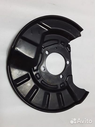 Toyota Camry v70 пыльник тормозного диска