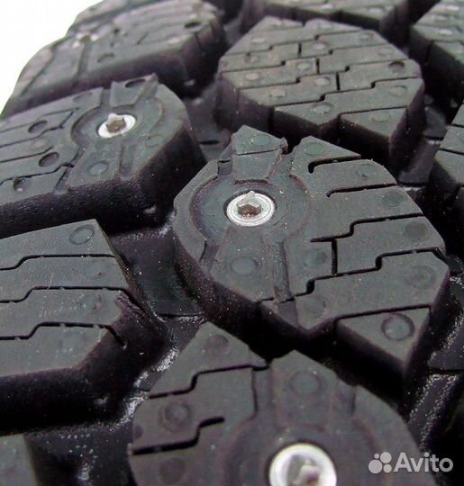 Gislaved Nord Frost 200 215/60 R16 99T