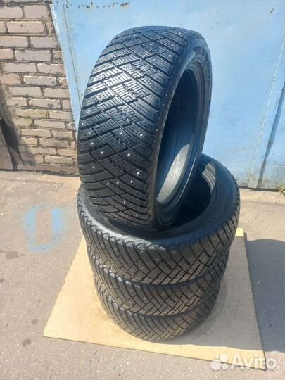 Goodyear Ultragrip Ice Arctic 225/50 R17