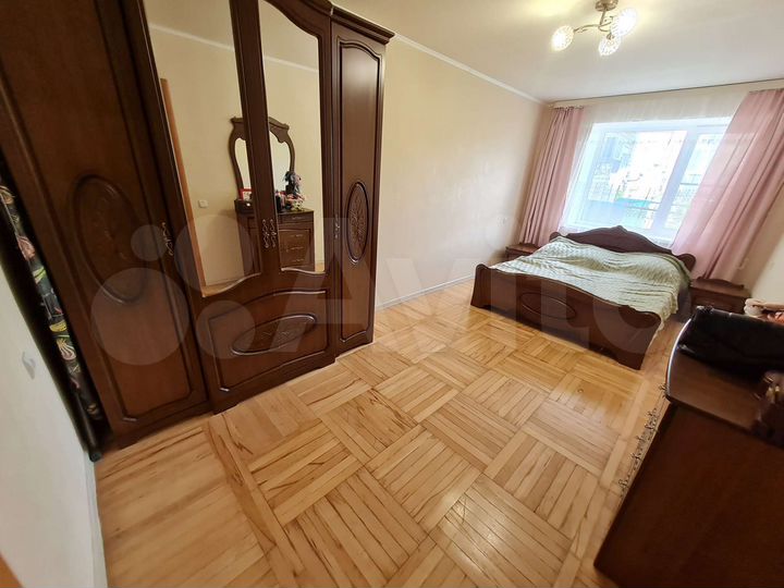 3-к. квартира, 68 м², 3/5 эт.