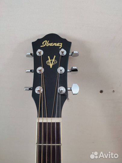 Полуакустическая гитара ibanez