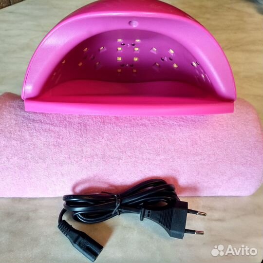 Уф лампа для маникюра и валик