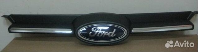 Оригинальная решетка радиатора на форд фокус 3