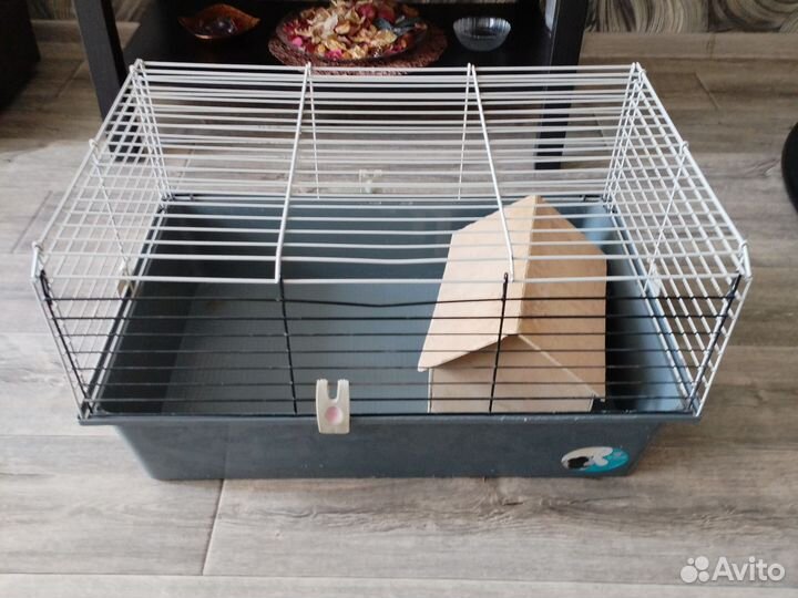 Клетка для кролика большая