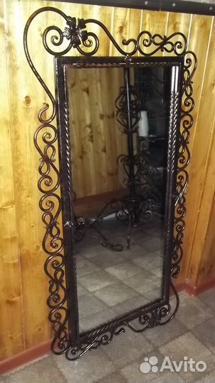 Зеркало кованое