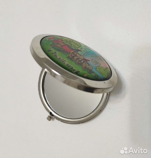 Зеркало карманное новое Таиланд