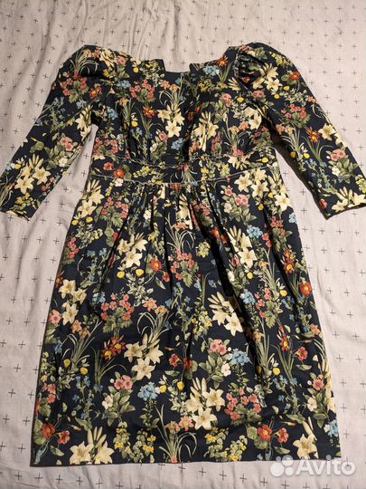 Платье праздничное