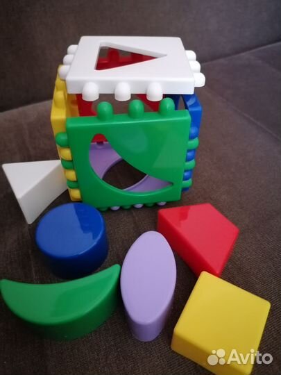 Развивающие игрушки