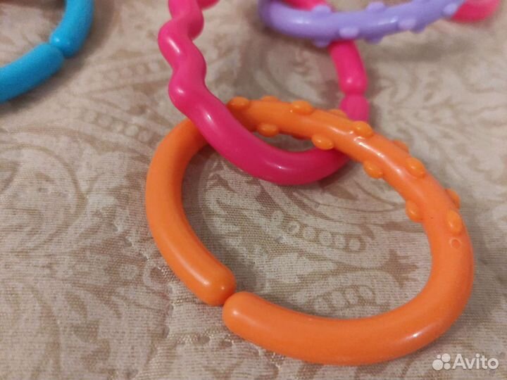 Развивающие игрушки